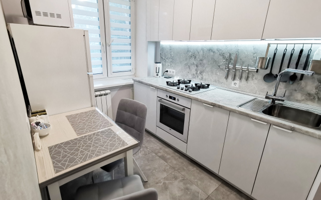 Na Tolstogo 34 Apartments