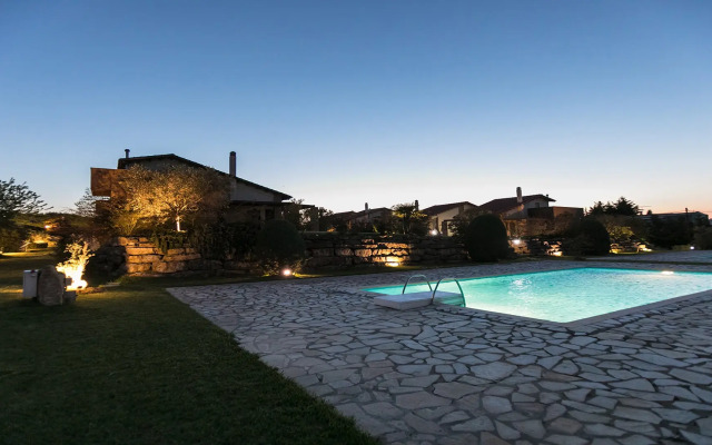 Inuit I Luxury Pool Sani Villa
