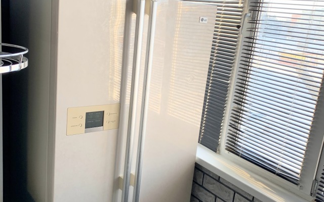 Geologicheskaya 15/1 kv.259 Flat