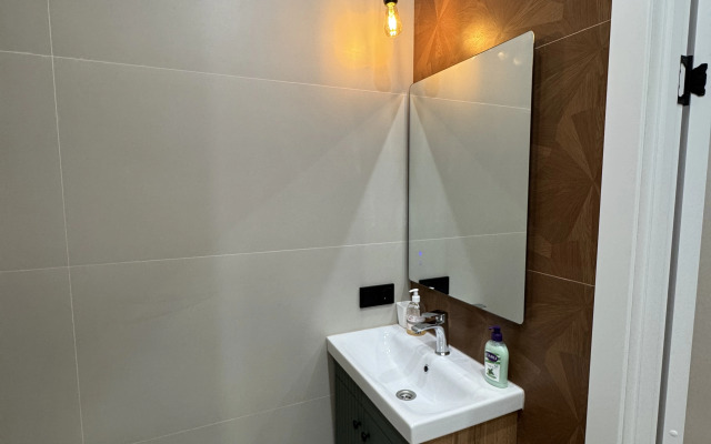 Novaya Na Levom Beregu Flat