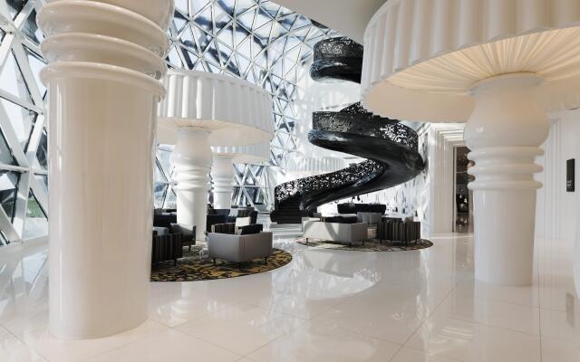 Mondrian Doha Hotel