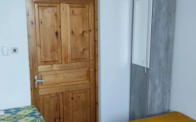 Uzun-Home Guest House