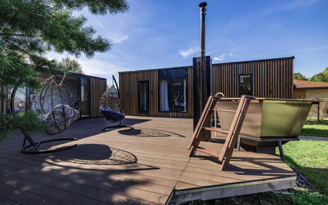 Dom 3 Minidom S Chanom Private house