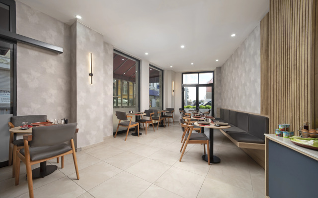 Lenus Hagia Sophia Hotel