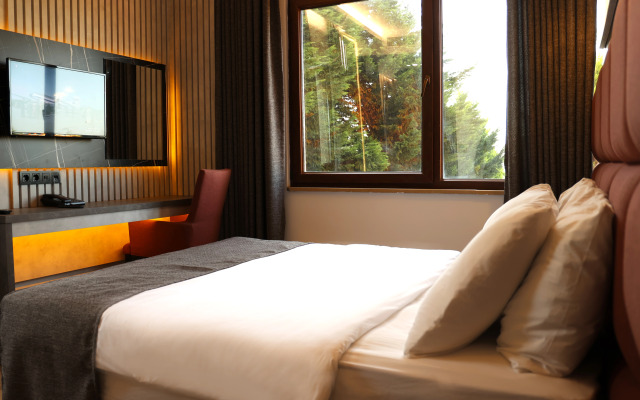 Lazlakar Hotel