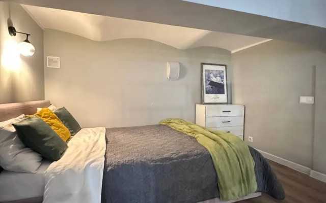 Апартаменты Двухуровневые Purple у Метро Бауманская