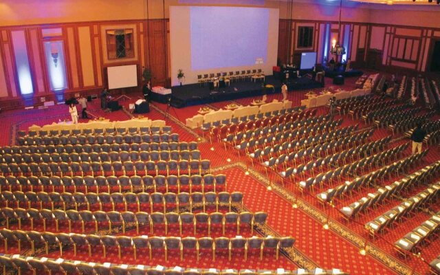 Gulf Hotel Convention and SPA, Autograph Collection
