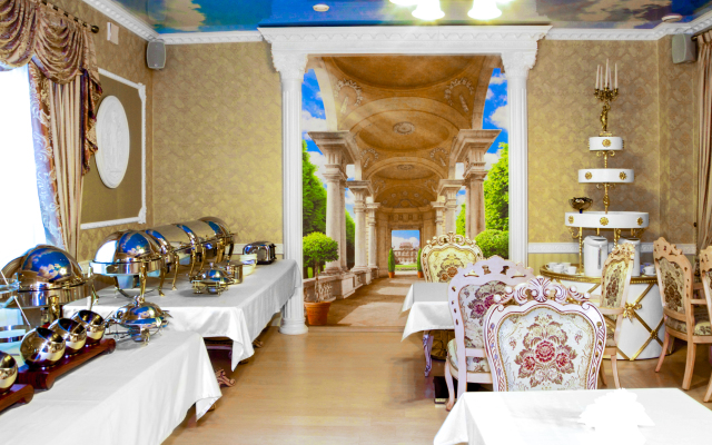 Motsart Hotel