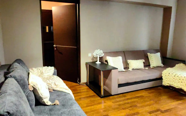 Квартира Двухкомнатная с видом на Волгу