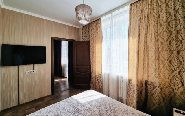 Апартаменты на проспекте Победы 50