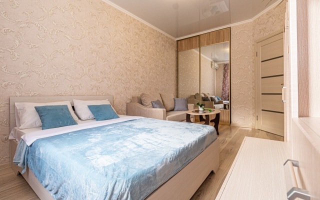 Апартаменты с Новым Ремонтом Возле Парка Галицкого