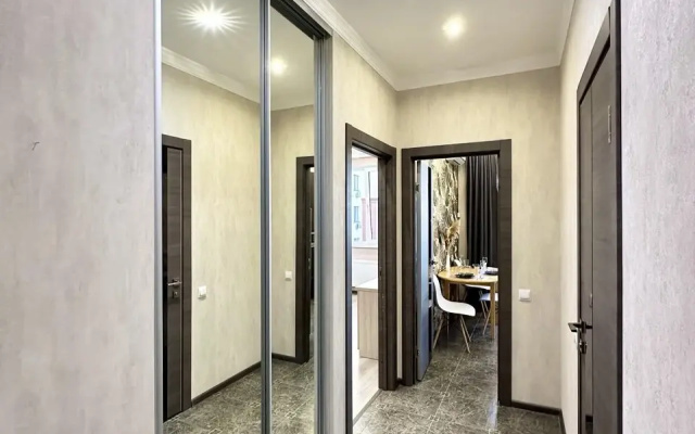 Apartamenty Odnokomnatnye Luks Ulucsenye