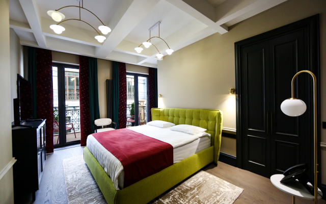 Retro Hotel