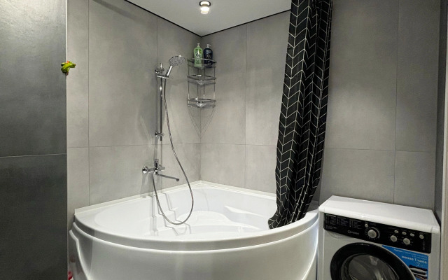 Апартаменты Amber Oktyabrskaya