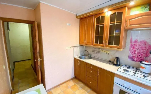 Na Dostoyevskogo, 102 Flat