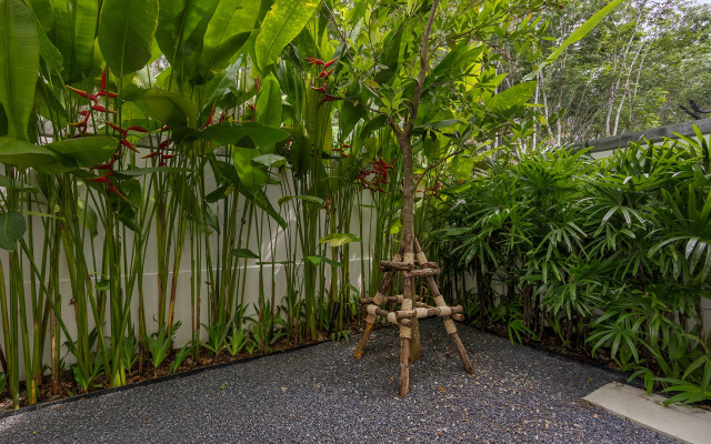 Qabalah 2BR Villa, Pool & Rooftop near Bangtao Villa