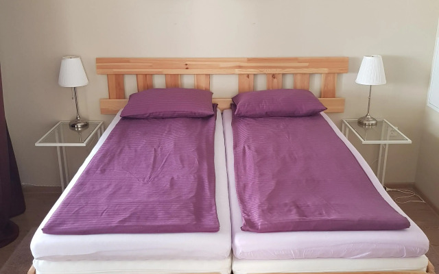 Sisayd Na 65 Let Pobedi Apartments