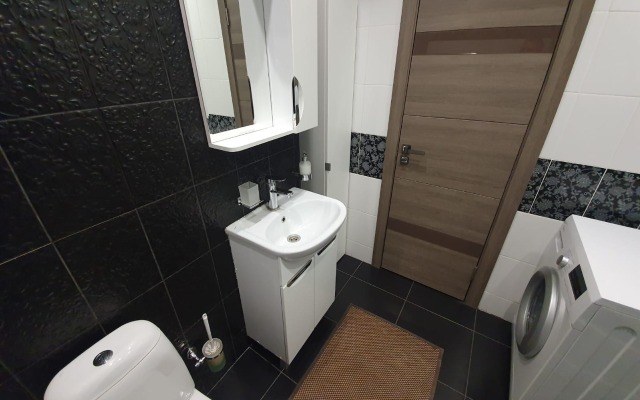 Schyolkovskaya Fryanovskoye Shosse 64/3 Flat