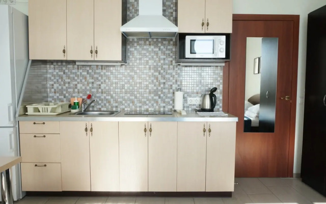Uyutny Dom na Smolnoy 44 Apartments