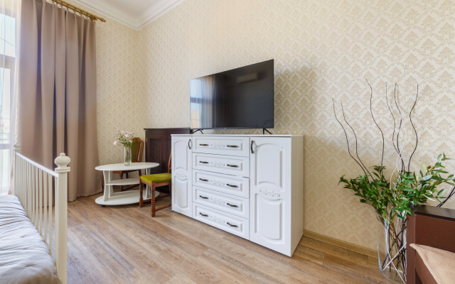 Degtyarny Pereulok 5 S 1 Apartments