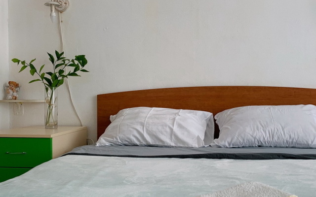 Апартаменты 61 на Феофанова