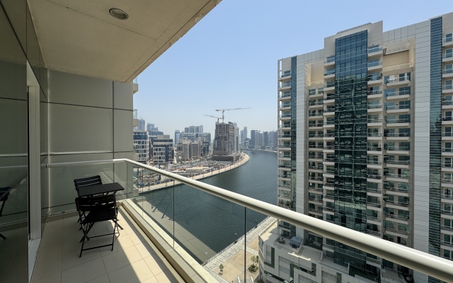 Odnokomnatnye v Mayfair Tower, Business Bay Apartments