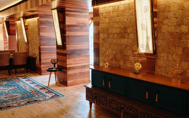 Bayil Breeze Hotel