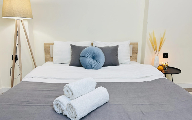 417/3 Sholpan City Flat