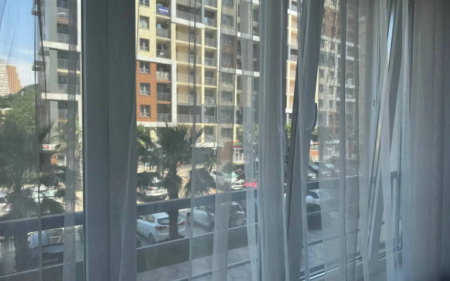 Uyutnaya Studiya S Balkonom Vozle Morya Flat