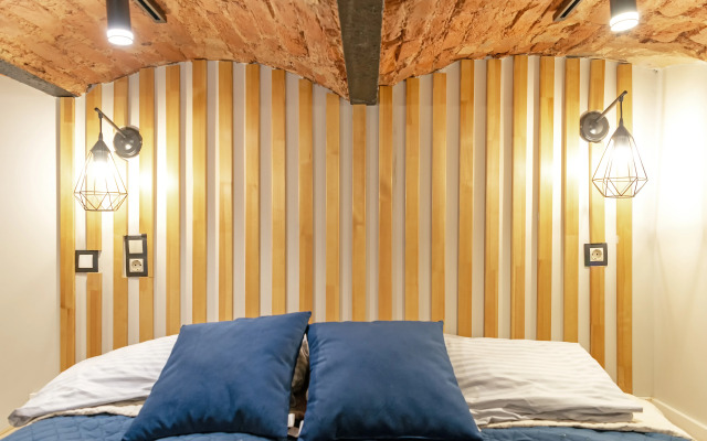 Квартира просторная двухуровневая в центре города