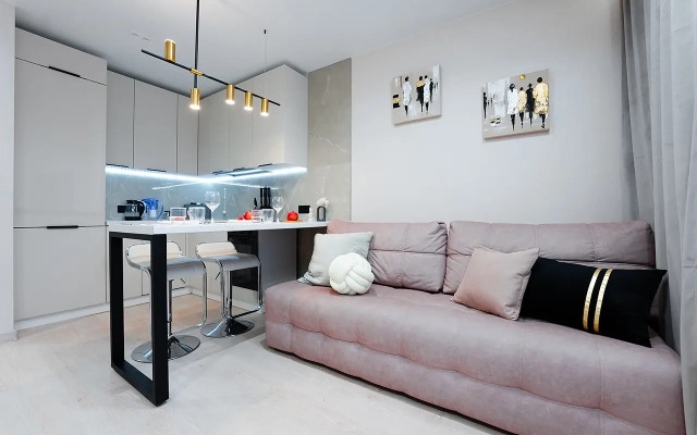 Pyat Zvyozd Kvartira S Konditsionerom V Novom Zhk Apartments