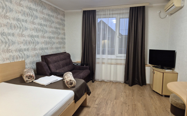 Emigrant Hotel