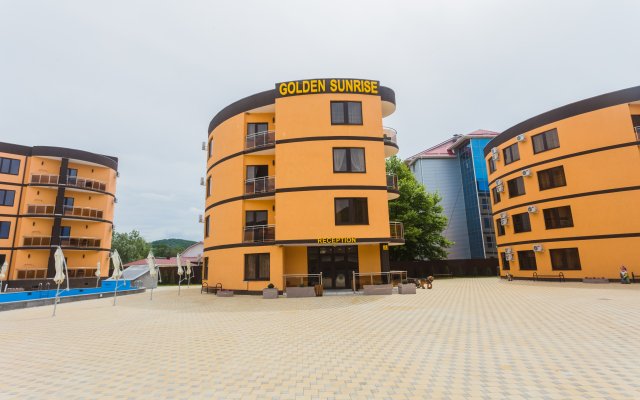 Golden Sunrise Hotel