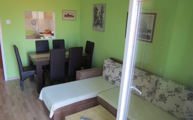 Sanja Apartments