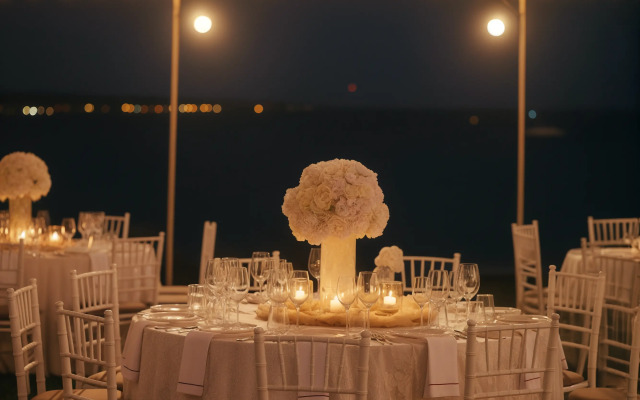 Merit Royal Gardens Hotel & Casino