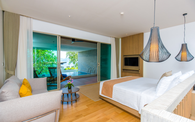 Wyndham Grand Phuket Kalim Bay Hotel