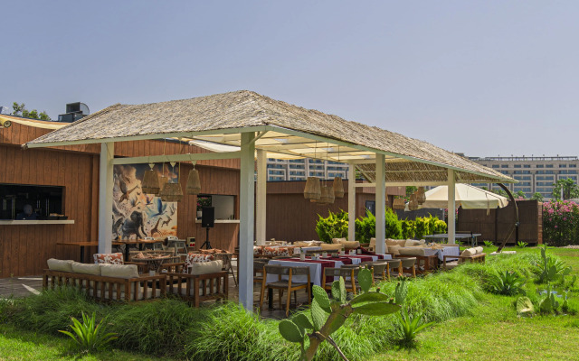 Luxury Garden Suites