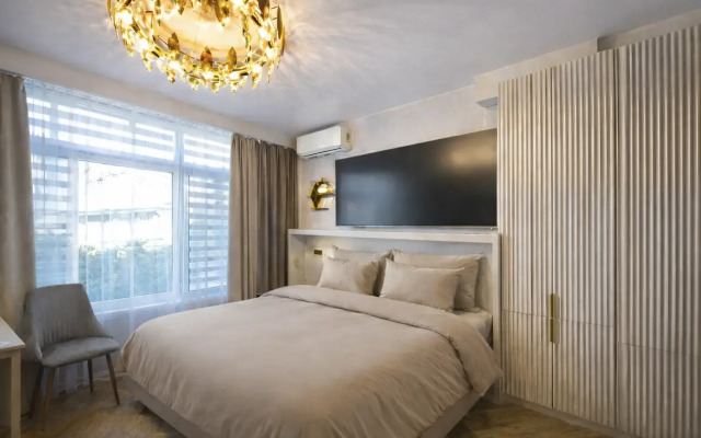 Квартира возле ЖД с дизайнерским ремонтом