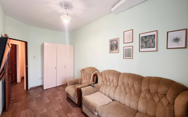 Квартира Двухкомнатная Студя в Центре