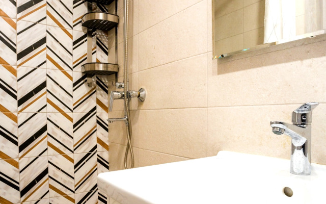 Апартаменты около площади Восстания