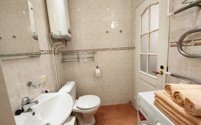 Апартаменты Камелот с шикарным видом на Невский проспект