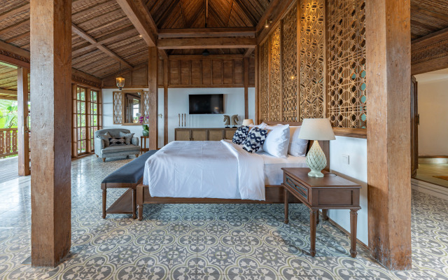 Resort Umah  Lusa Hotel