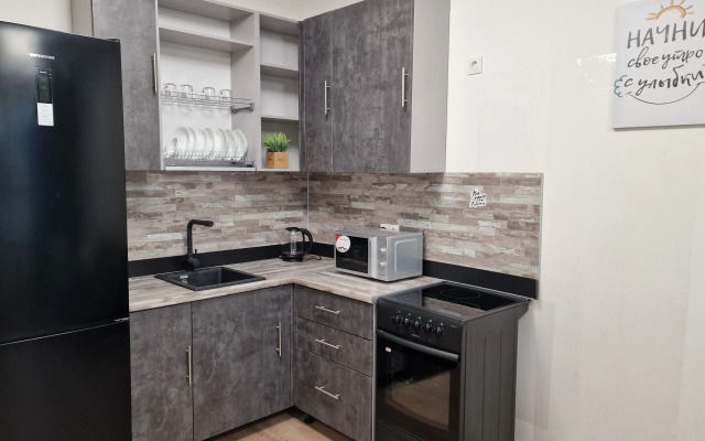 Sovremennaya v novom zhilom komplekse Flat