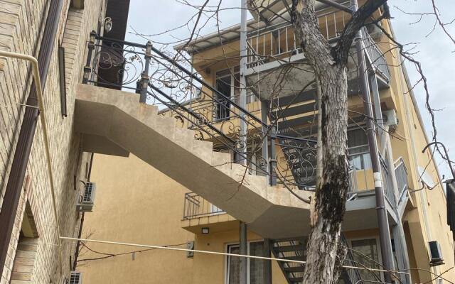 U Serezhi Guest House