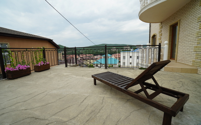 Marlen Guest House