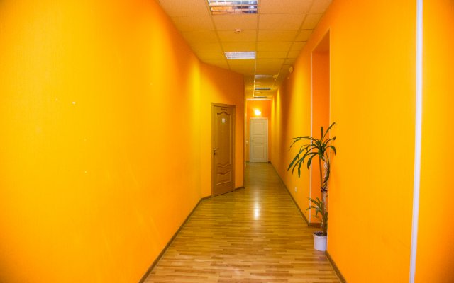 Guest House on Nevsky - Hostel