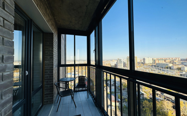 Nasutki38 Lyuks v Tsentre s vidom Apartments