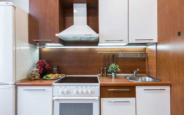 Квартира GM Apartments в Сталинской высотке