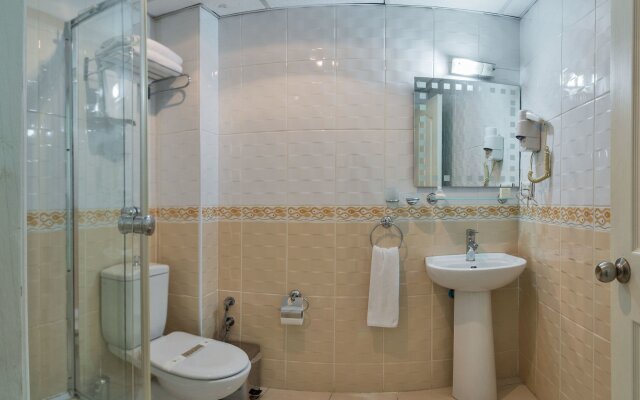 May Hotel