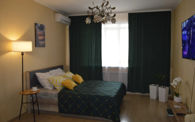V Elitnom Dome V Tsentre Goroda Flat